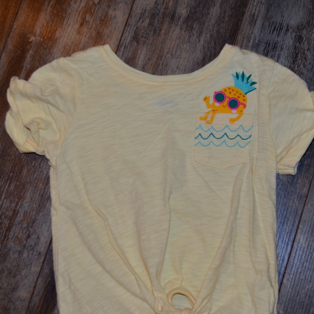 Old Navy 3T Yellow Shirt w/Pineapple